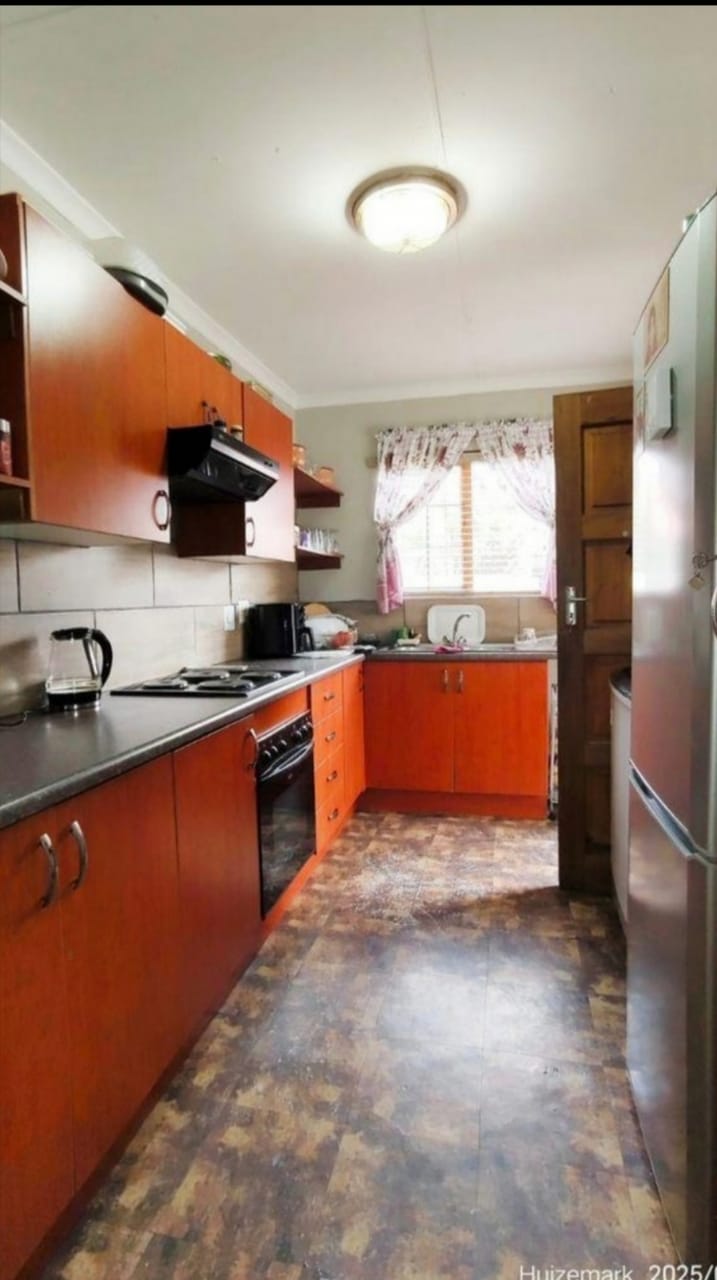 2 Bedroom Property for Sale in Vaalpark Free State